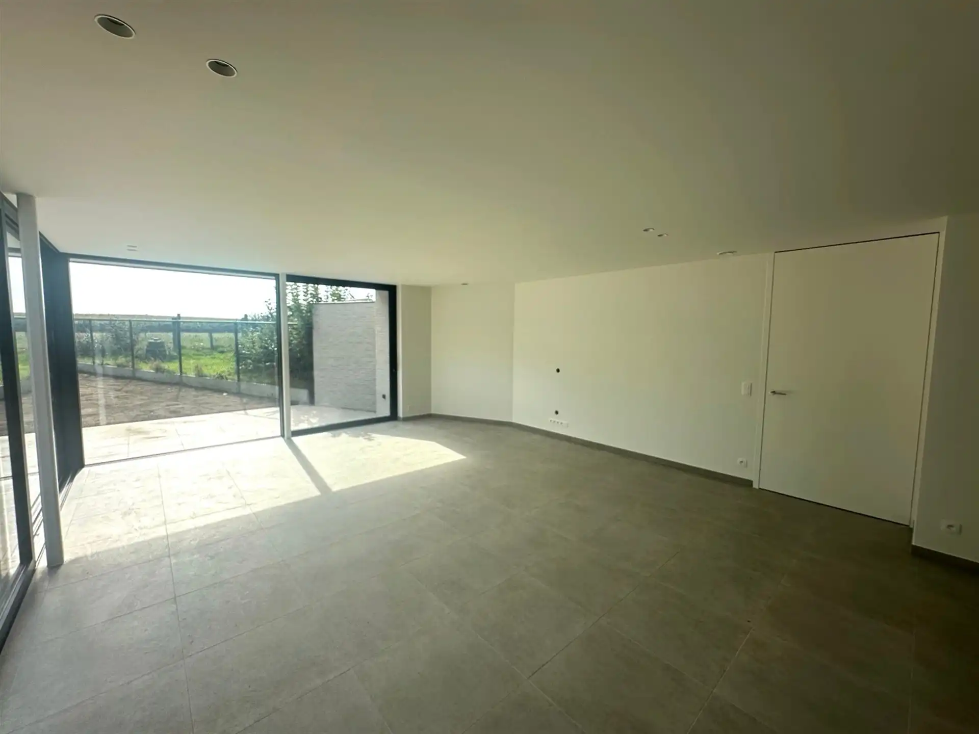 Prachtige nieuwbouwwoning met 3 slaapkamers foto 5