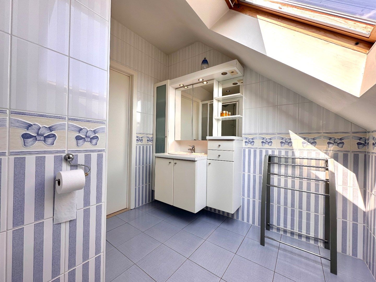 Zeer ruime, moderne gezinswoning op toplocatie in Tongeren foto 34