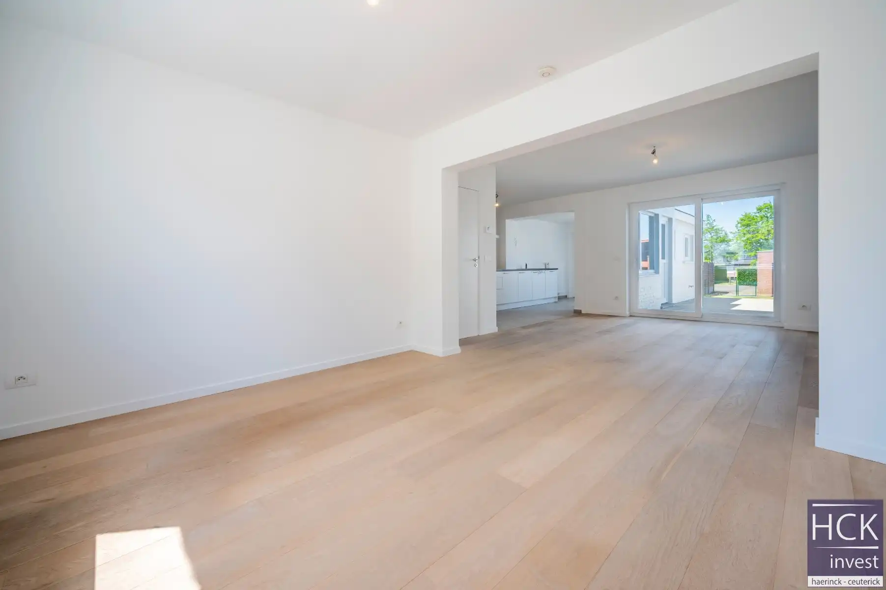 ANZEGEM - Instapklare woning met uitweg (!) 3 SLPK., tuin én garage foto 4