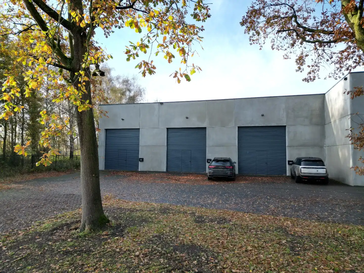 Strategisch gesitueerde bedrijfsruimte foto 3