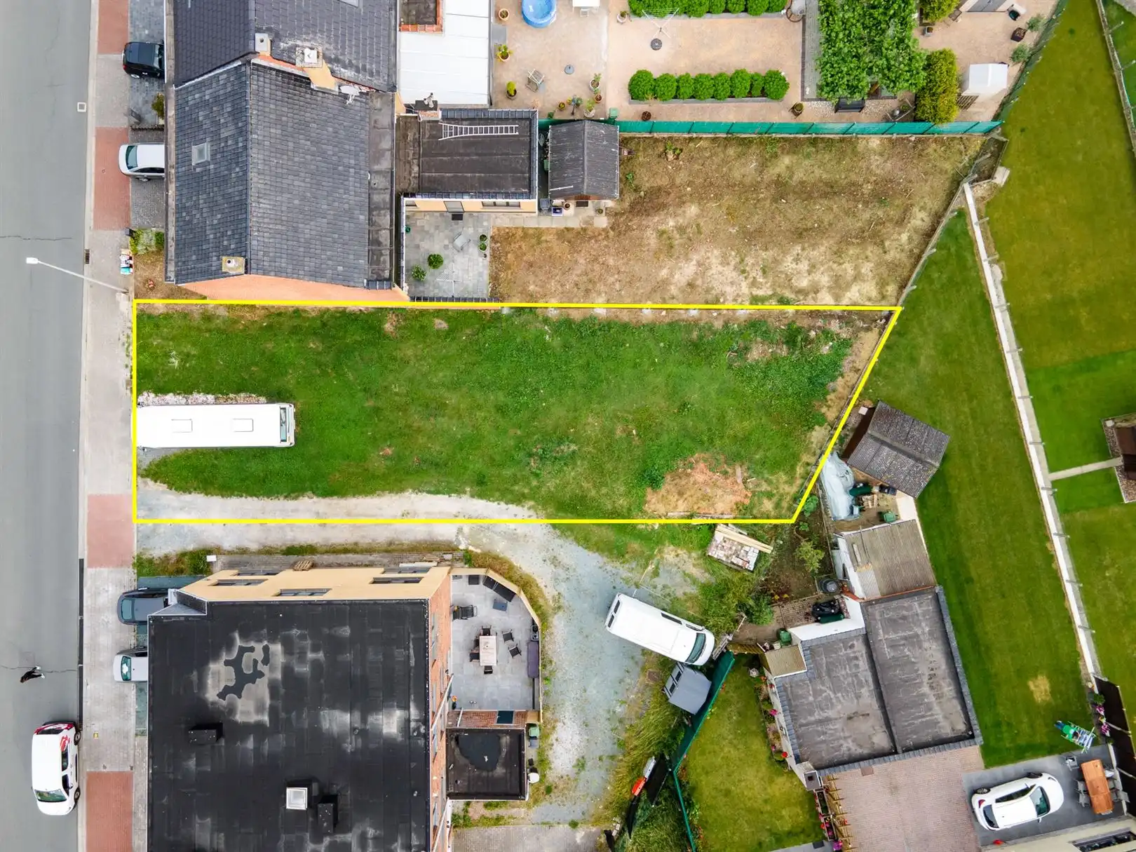 Bouwgrond voor halfopen bebouwing - rustige, groene ligging foto {{pictureIndex}}