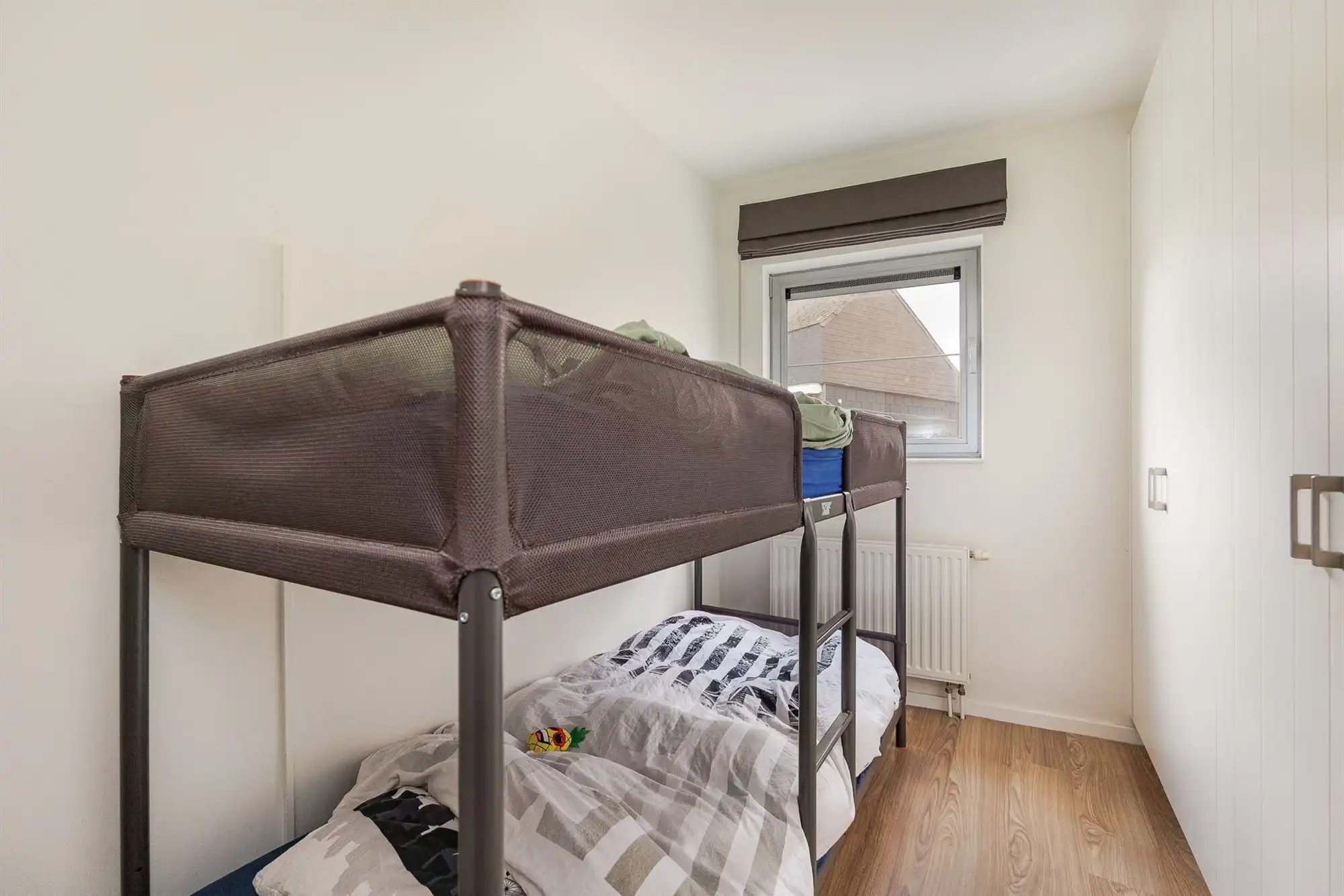 Energiezuinig twee slaapkamer appartement nabij Vrijbroekpark foto 14