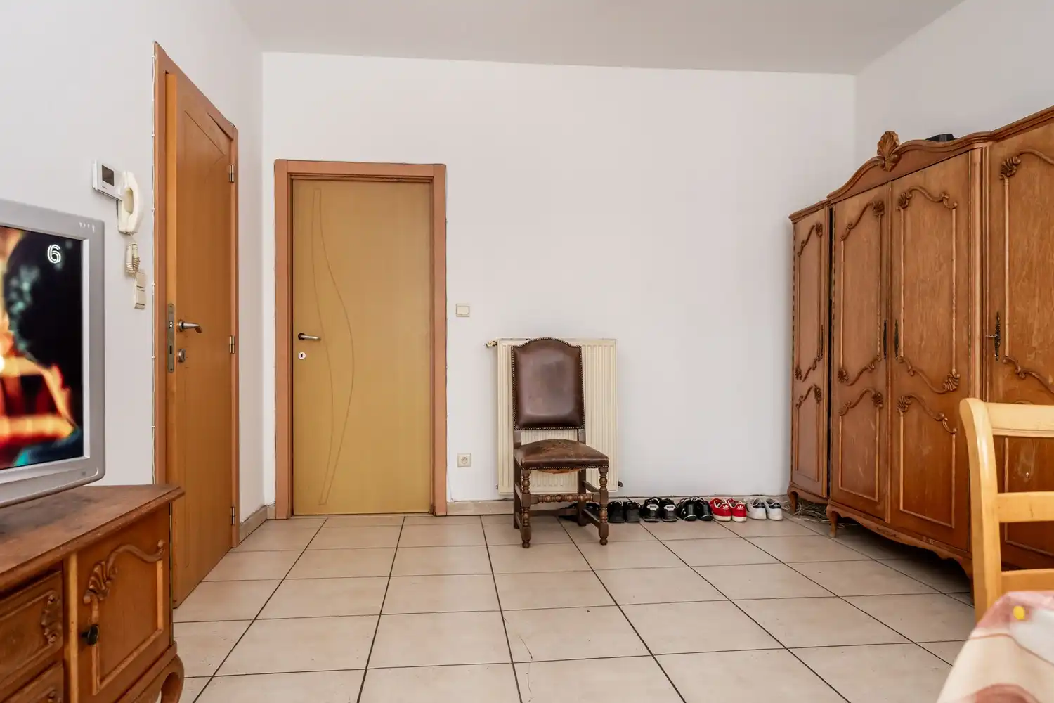 Lichtrijk appartement op de dakverdieping foto 4