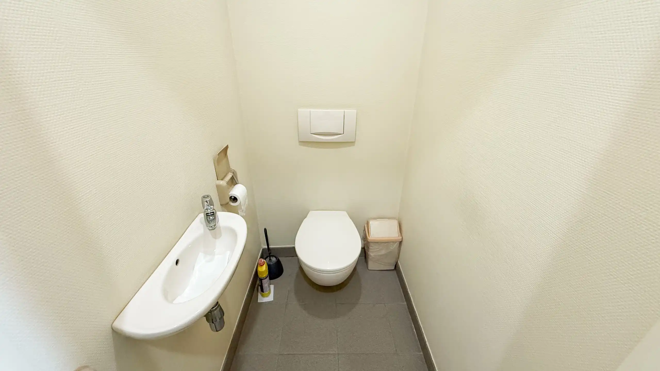 Instapklare kantoorruimte met mogelijkheden te Zolder! foto 40