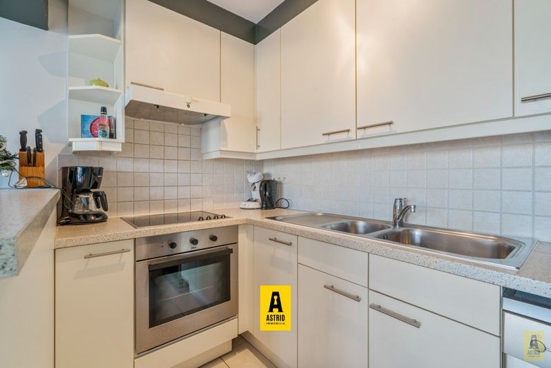 Instapklaar appartement op ideale ligging! foto 7