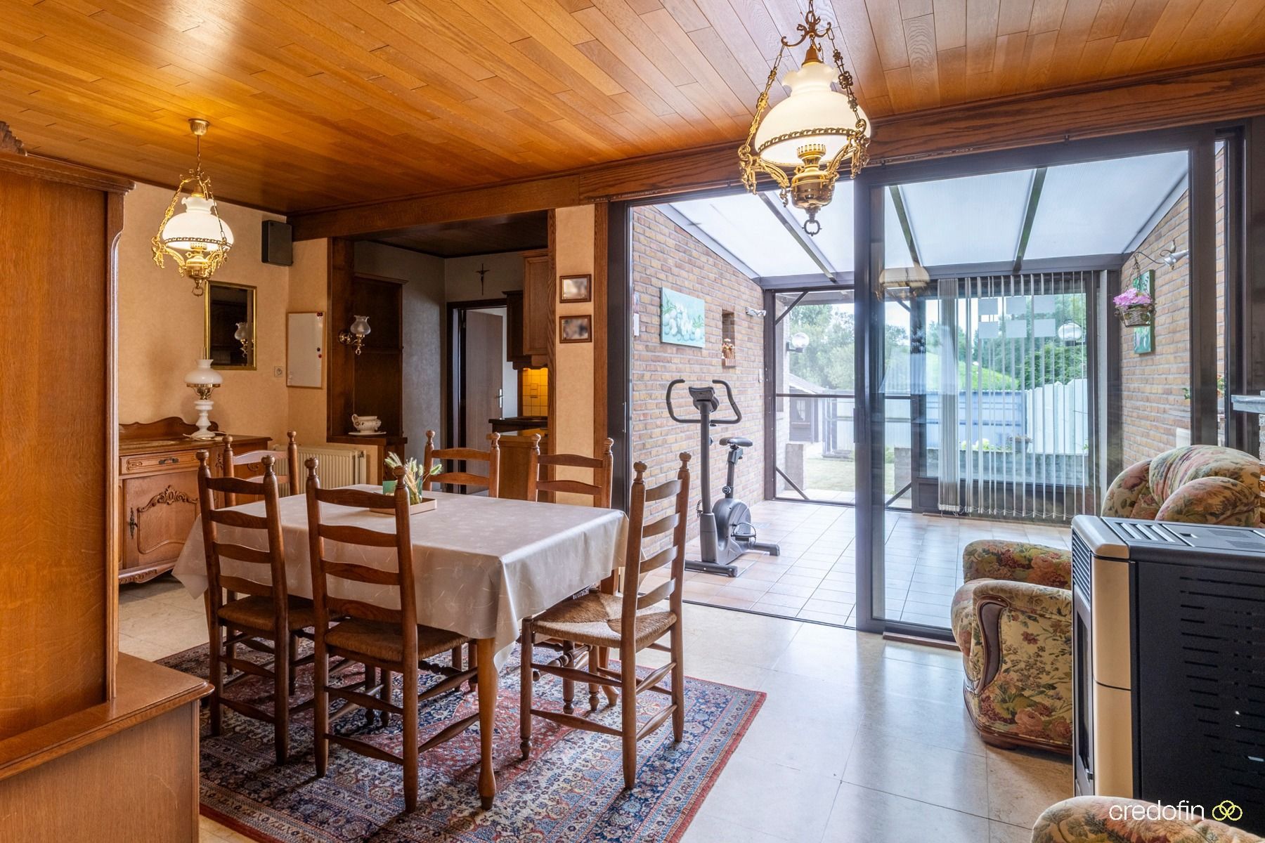 Ruime karaktervolle burgerwoning met zuidgerichte tuin in Evergem foto 5