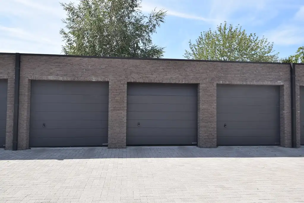 Modern en energiezuinig appartement te huur in hartje Nieuwkerken-Waas foto 13