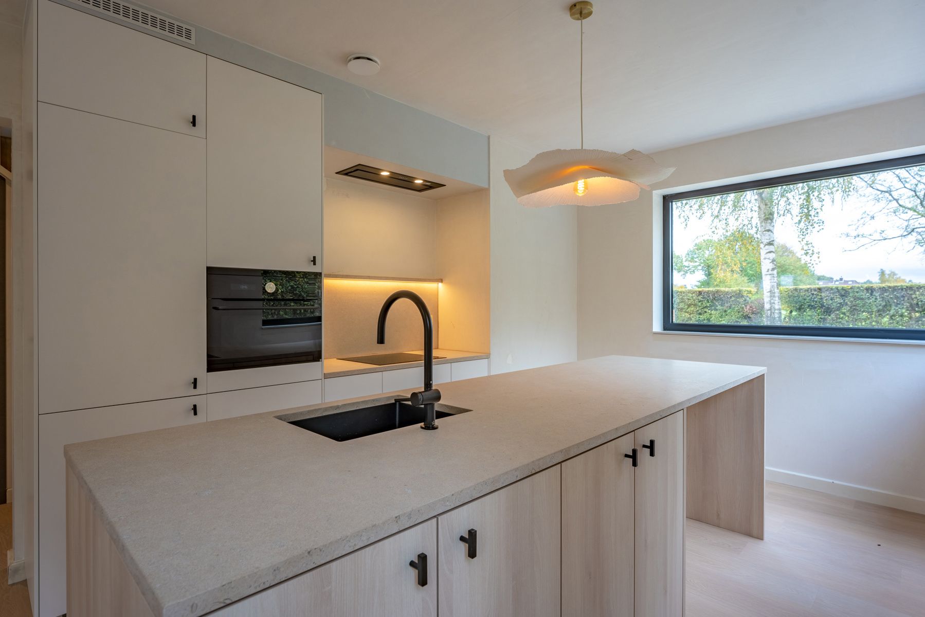 Halfopen nieuwbouwwoning met 4 slaapkamers in Putte-Kapellen! foto 8