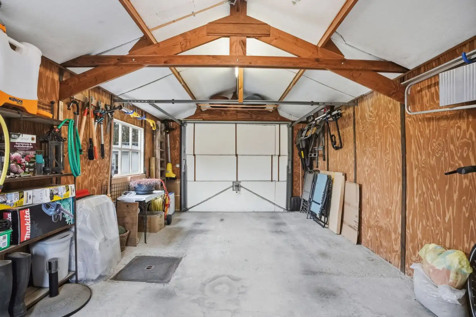 Charmante gelijkvloerse woning met tuin en garage foto 19