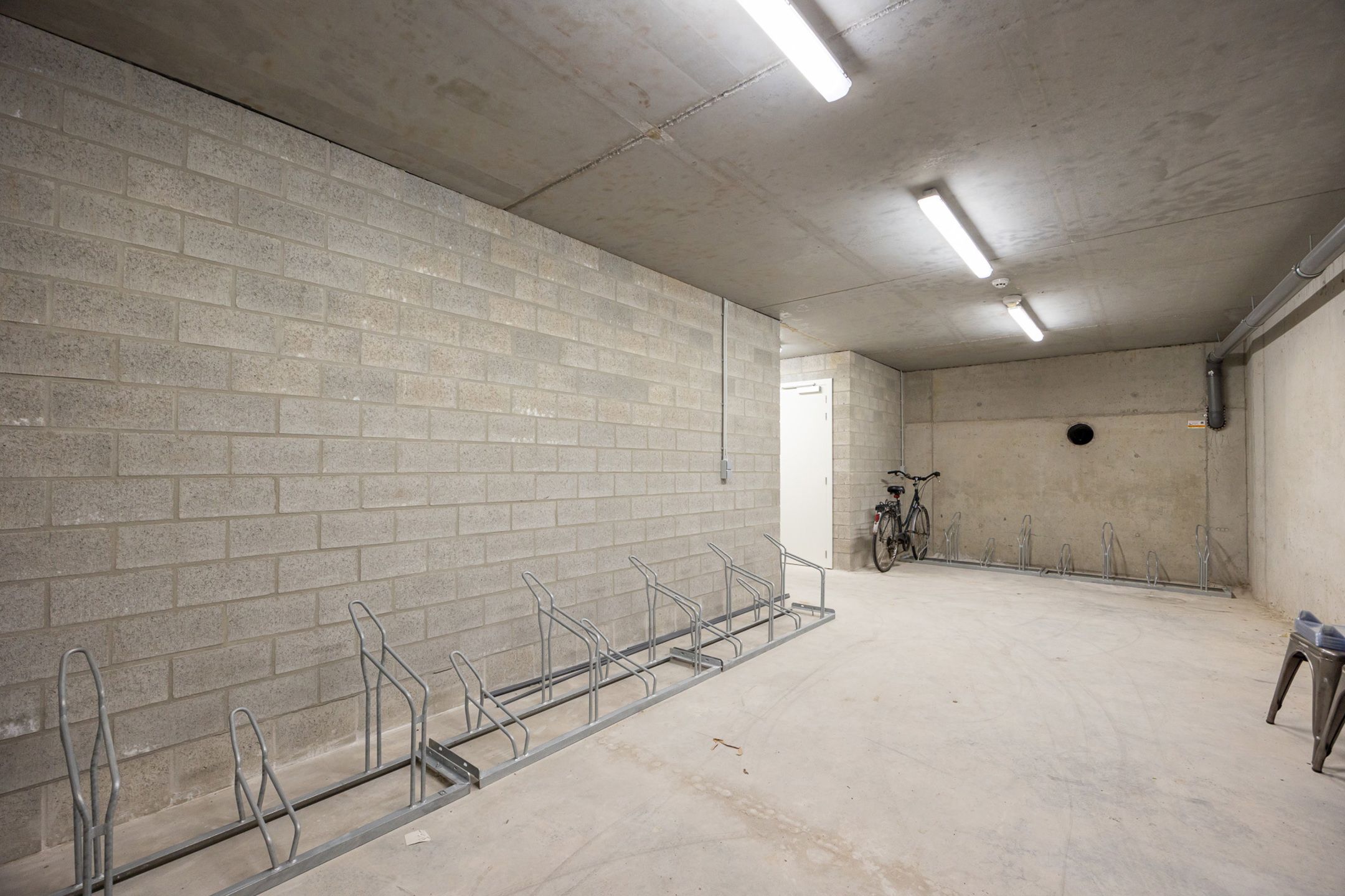 Nieuwbouw appartement met terras en kelderberging  foto 12