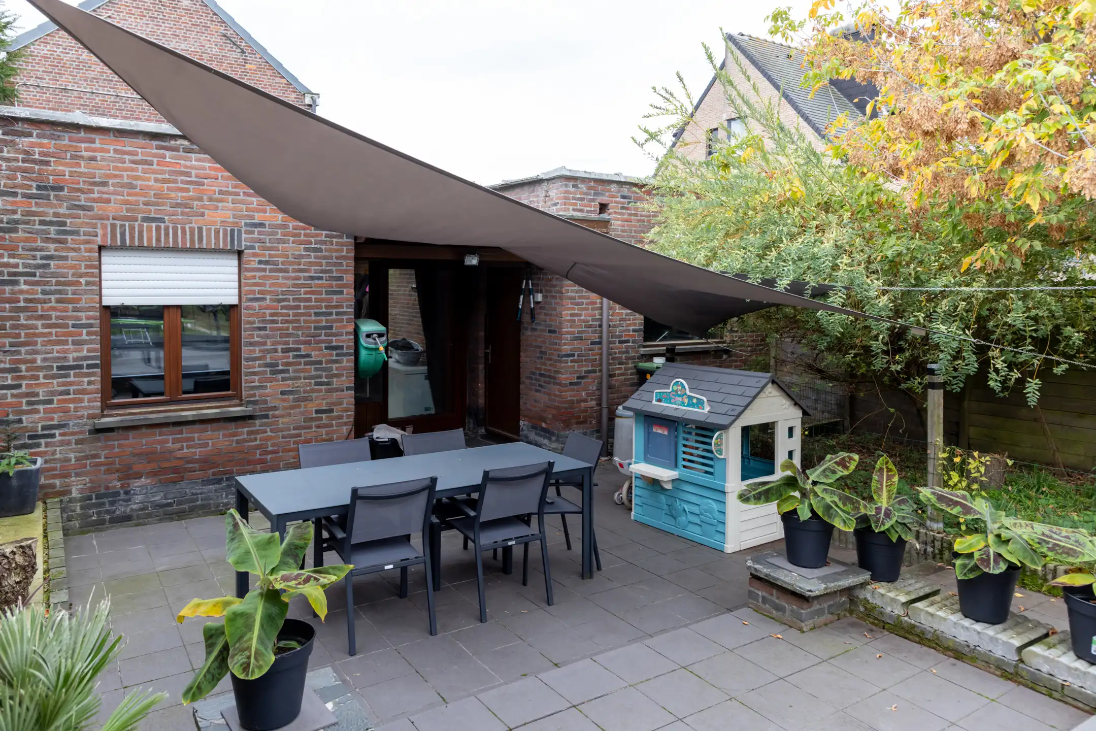 Halfopen woning met garage nabij de Schelde in Sint-Amands foto 9