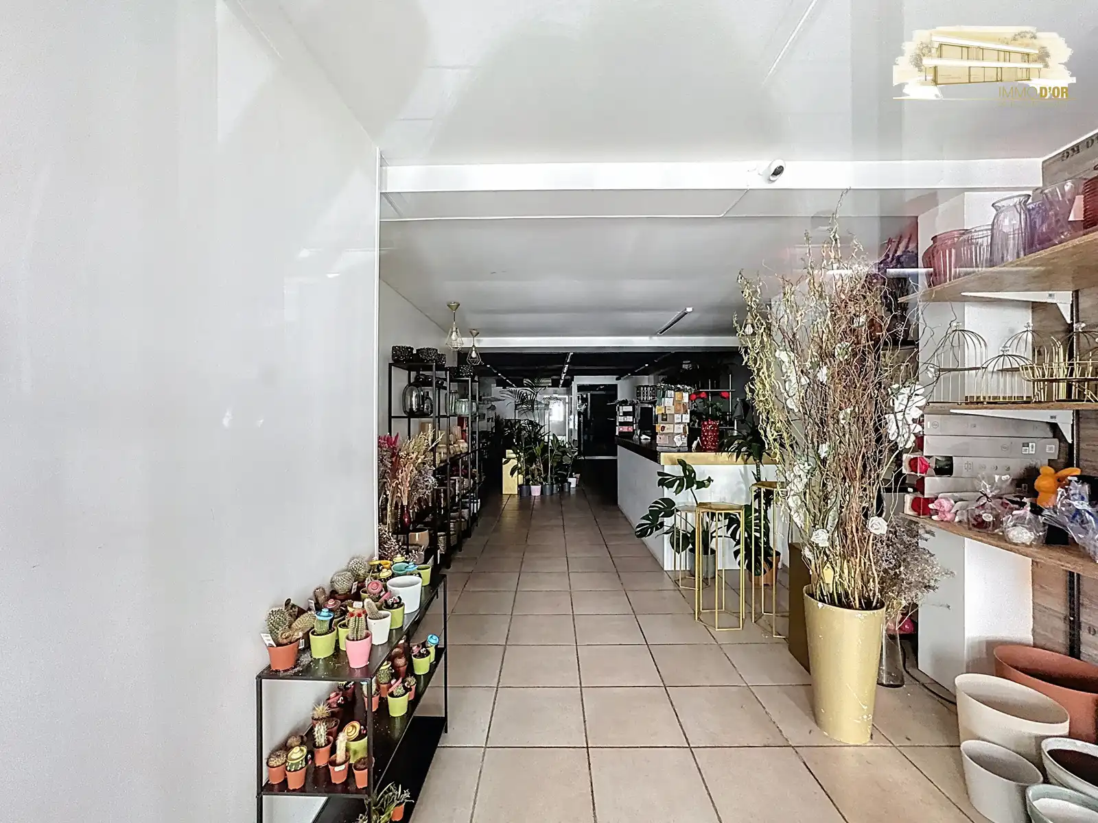 Te koop In hartje Brasschaat handelspand + duplex foto 17