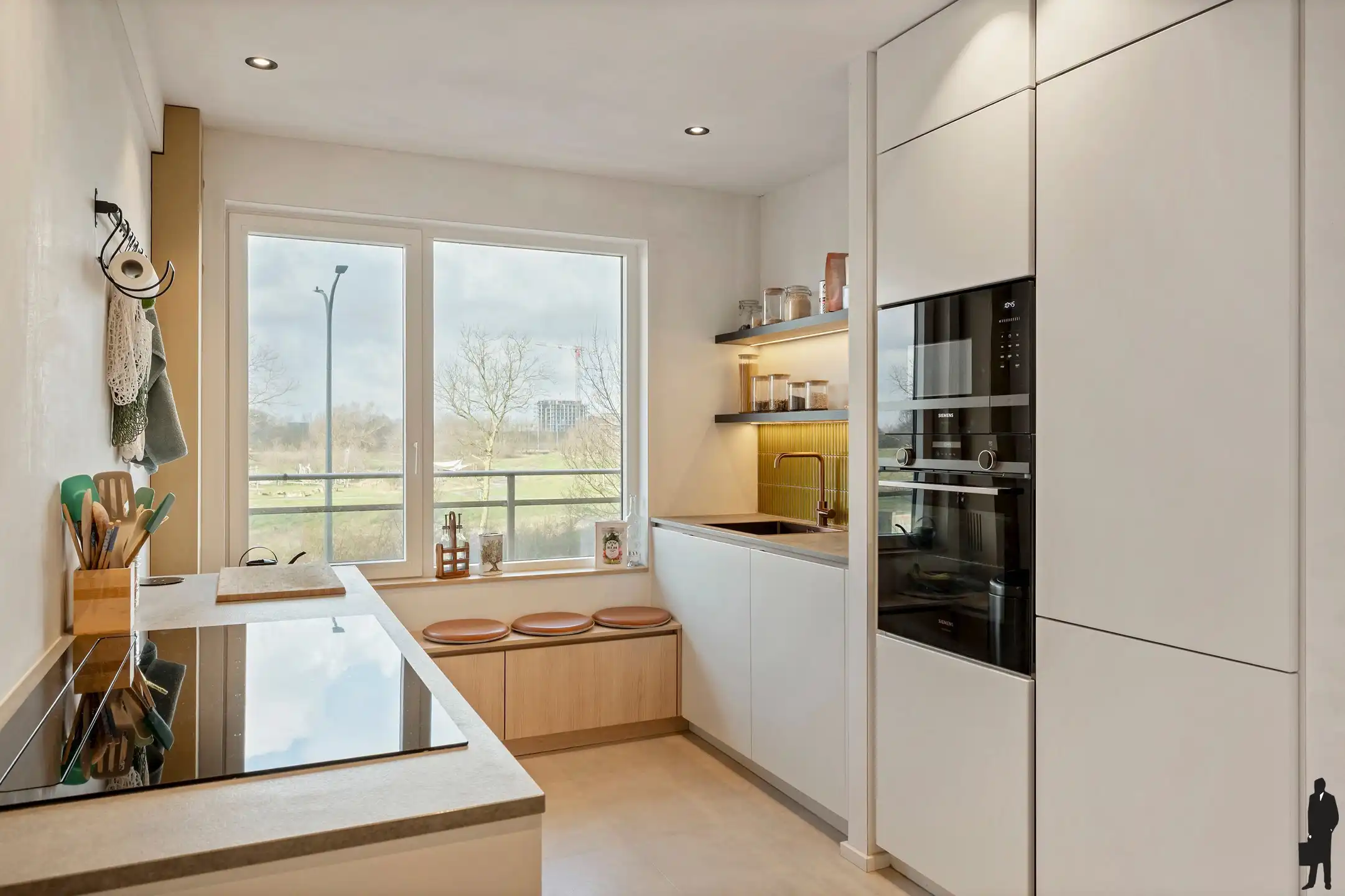 Tot in de puntjes gerenoveerd appartement op 't Zuid foto 9