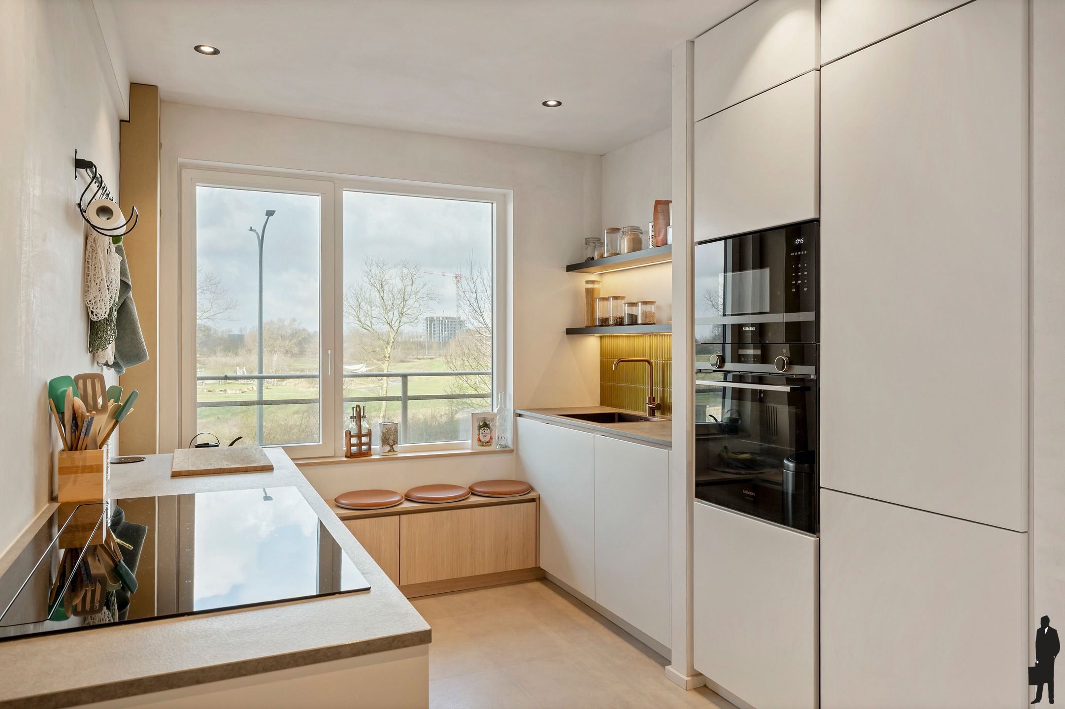 Tot in de puntjes gerenoveerd appartement op 't Zuid foto 9