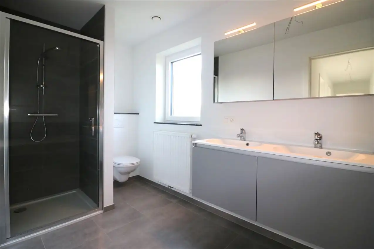 Nieuwbouw appartement met 3 slaapkamers foto 14
