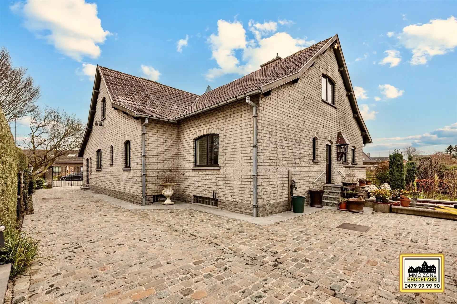 Bijzonder unieke villa met 4 slpks op rustige locatie foto 27