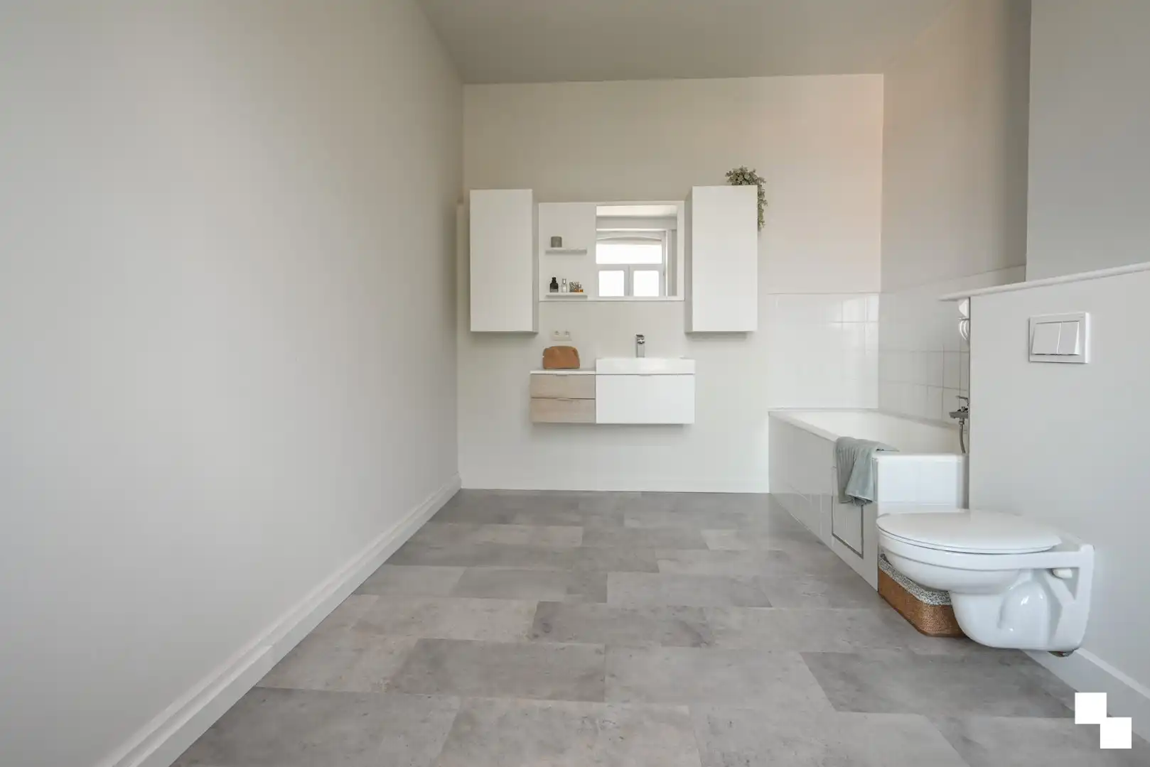 Charmante herenwoning met 4 à 5 slaapkamers te Izegem foto 35