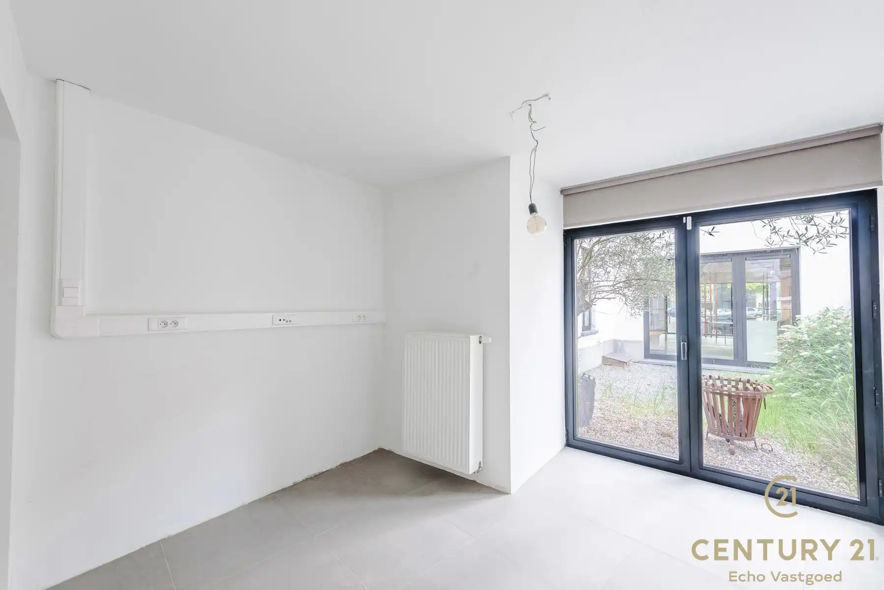 Instapklare handelsruimte in hartje Oud-Turnhout foto 19