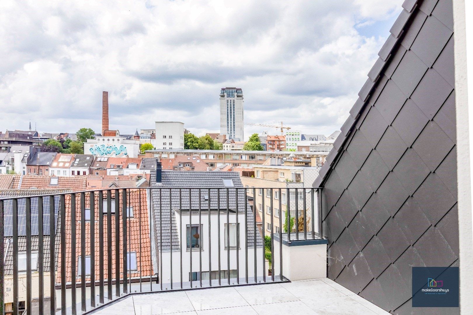 Prachtige penthouse met 2 slaapkamers en  groot terras met uniek uitzicht foto 12