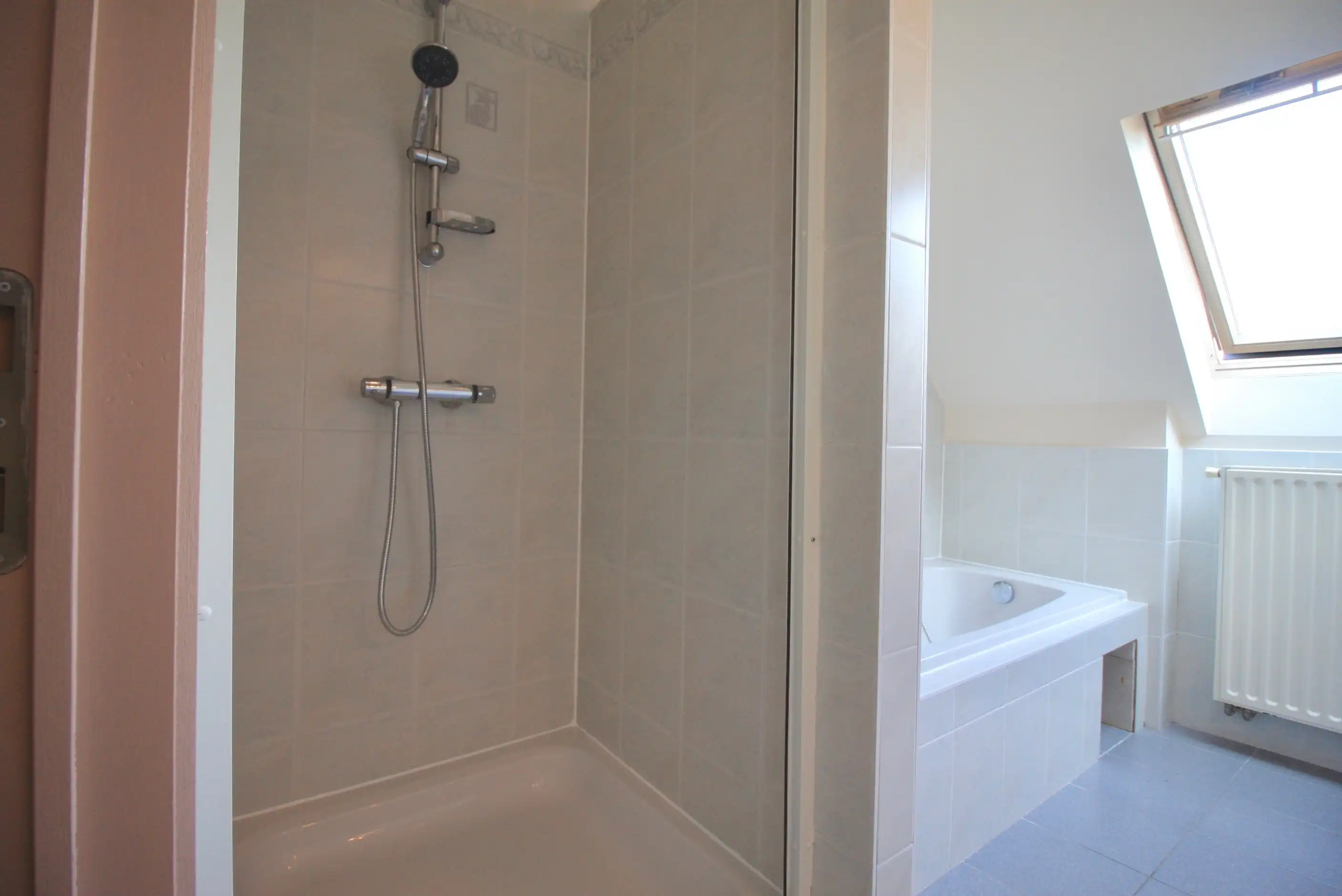 Villa met tuin en carport te huur in Kruishoutem -  Kruisem. 3 slaapkamers foto 25