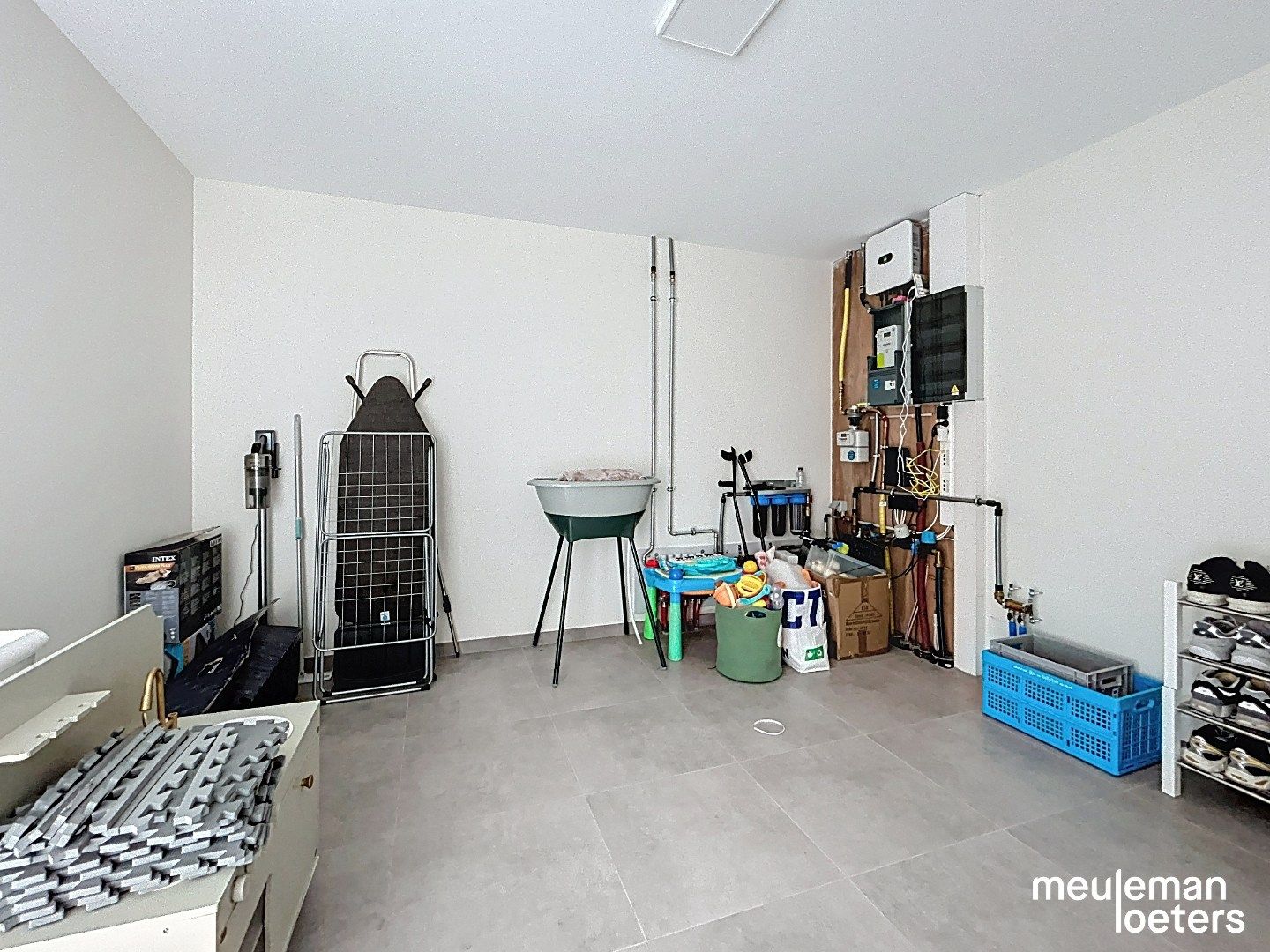 Recente woning op wandelafstand van commercieel centrum. foto 14