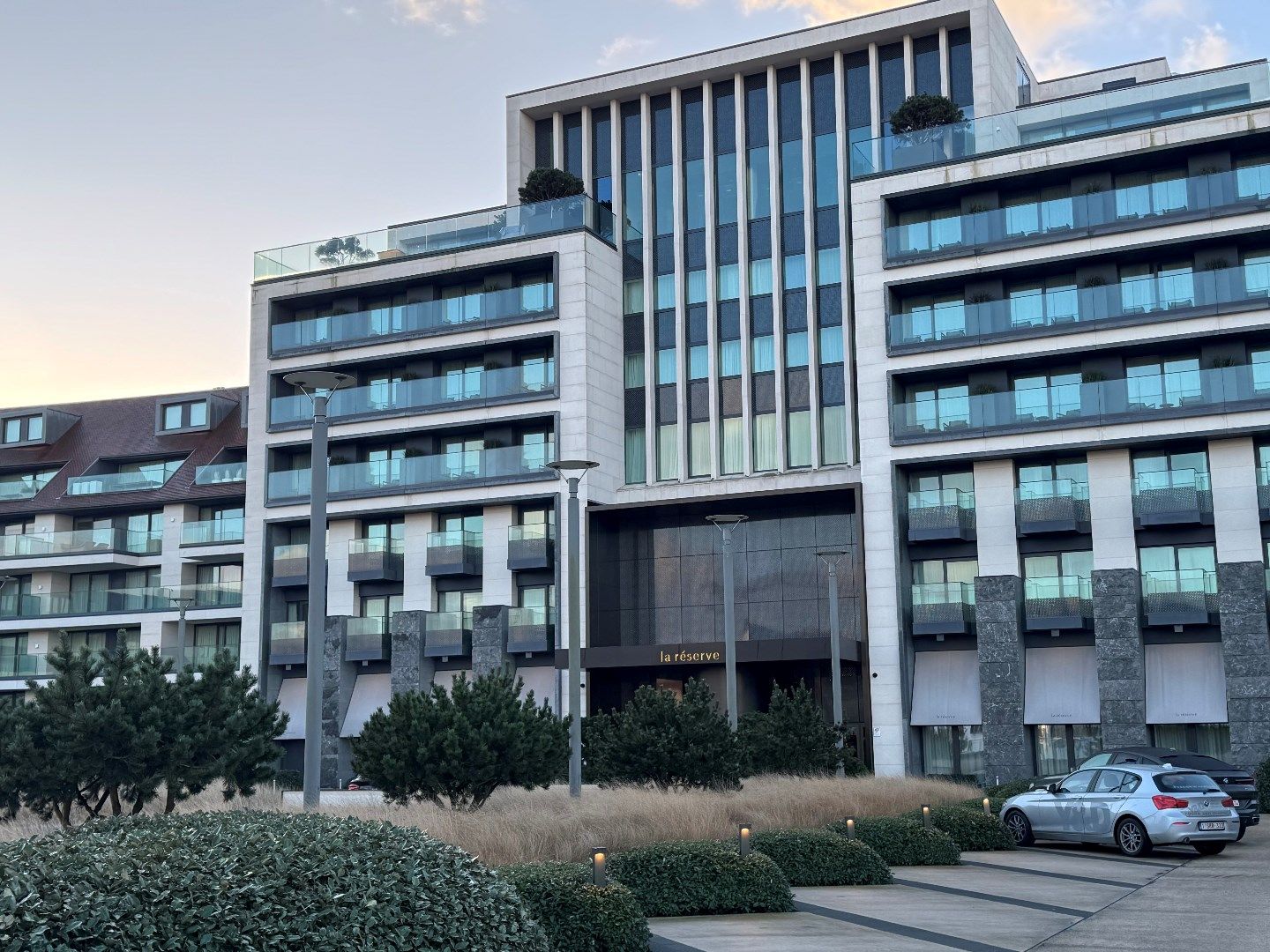 Staanplaats te huur op jaarbasis nabij de Casino in Knokke foto 2