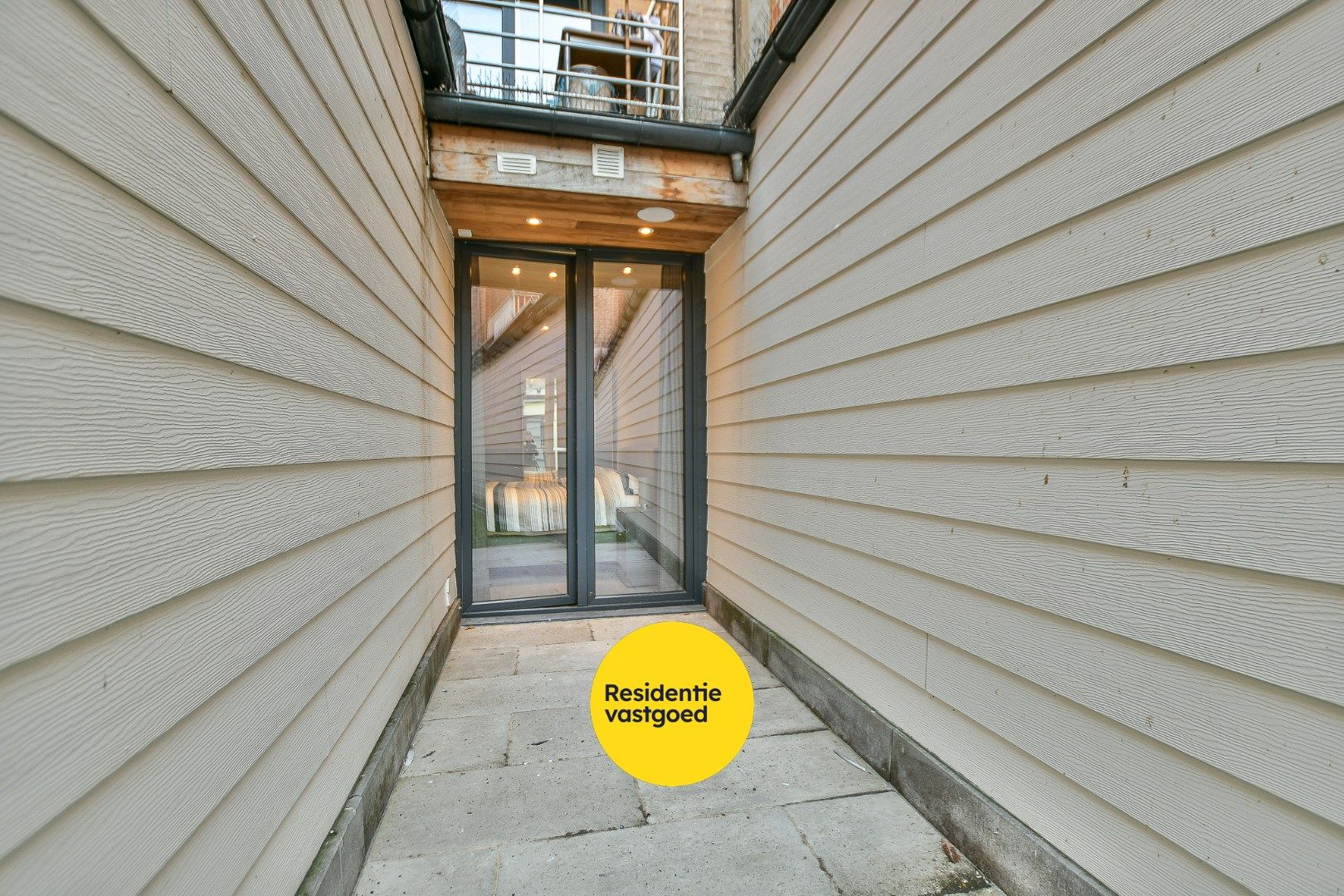 Gerenoveerd appartement met 2 slaapkamers te koop op toplocatie te Blankenberge!  foto 14