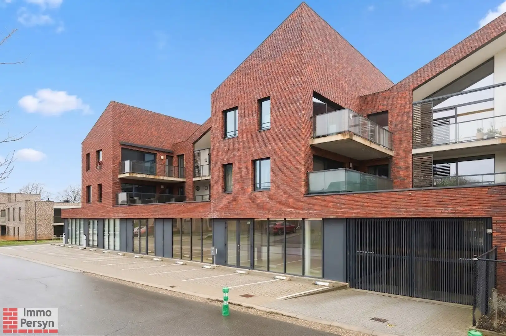 Uniek bedrijfsgebouw nabij de ring van Diest foto 2