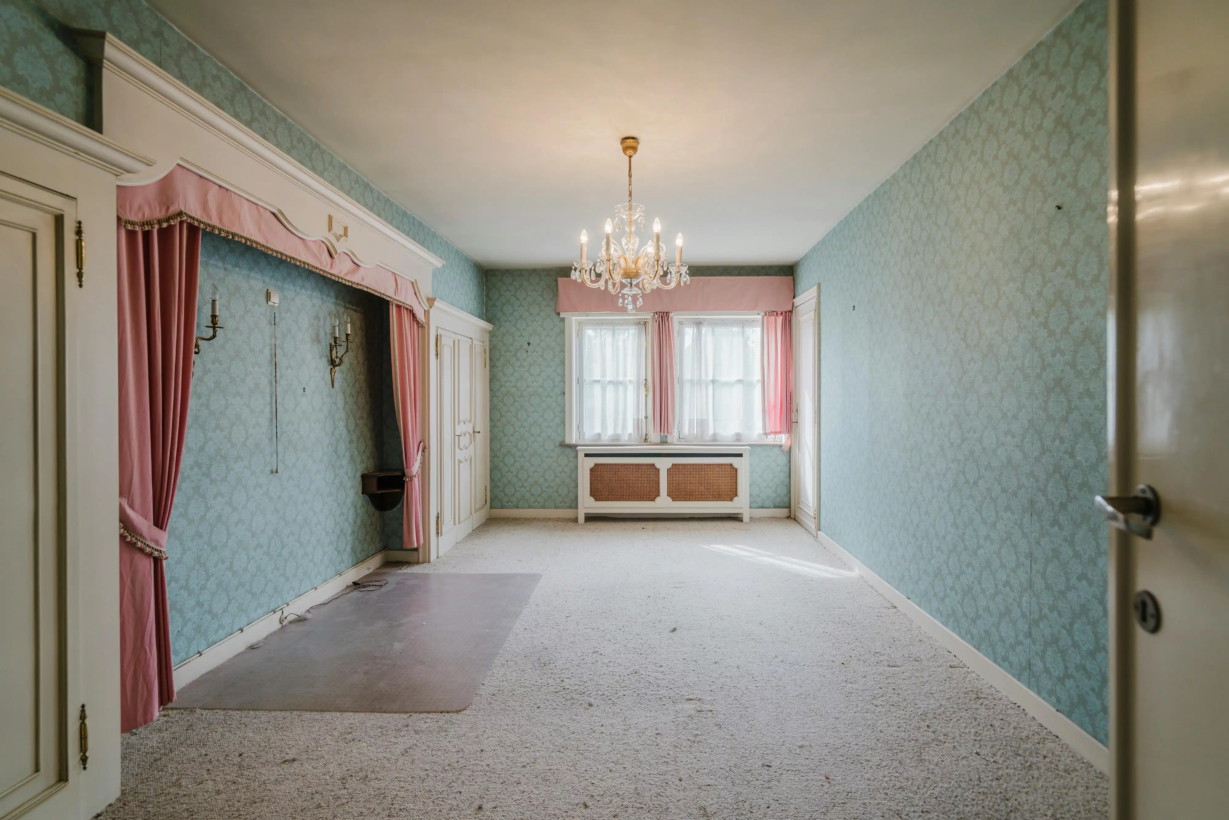 Karaktervolle woning met 4 slaapkamers te koop in Bissegem! foto 15