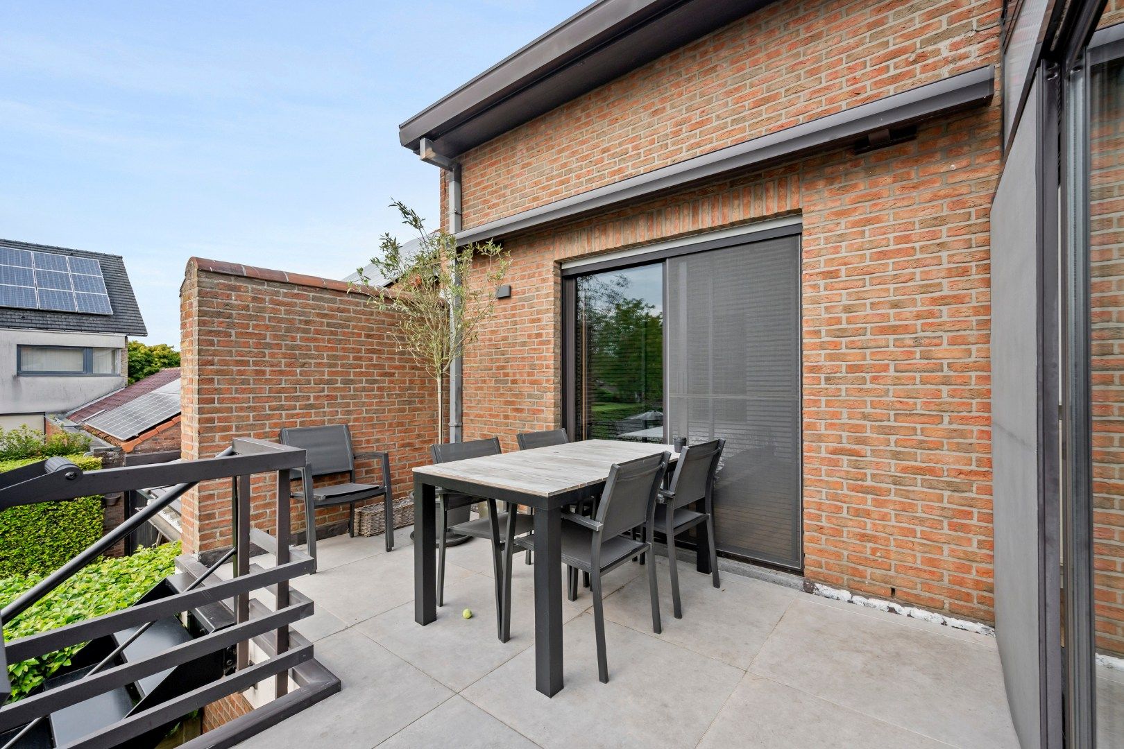 ENERGIEZUINIGE WONING MET 2 SLPKS (3 MOGELIJK), DUBBELE GARAGE EN TUIN foto 12