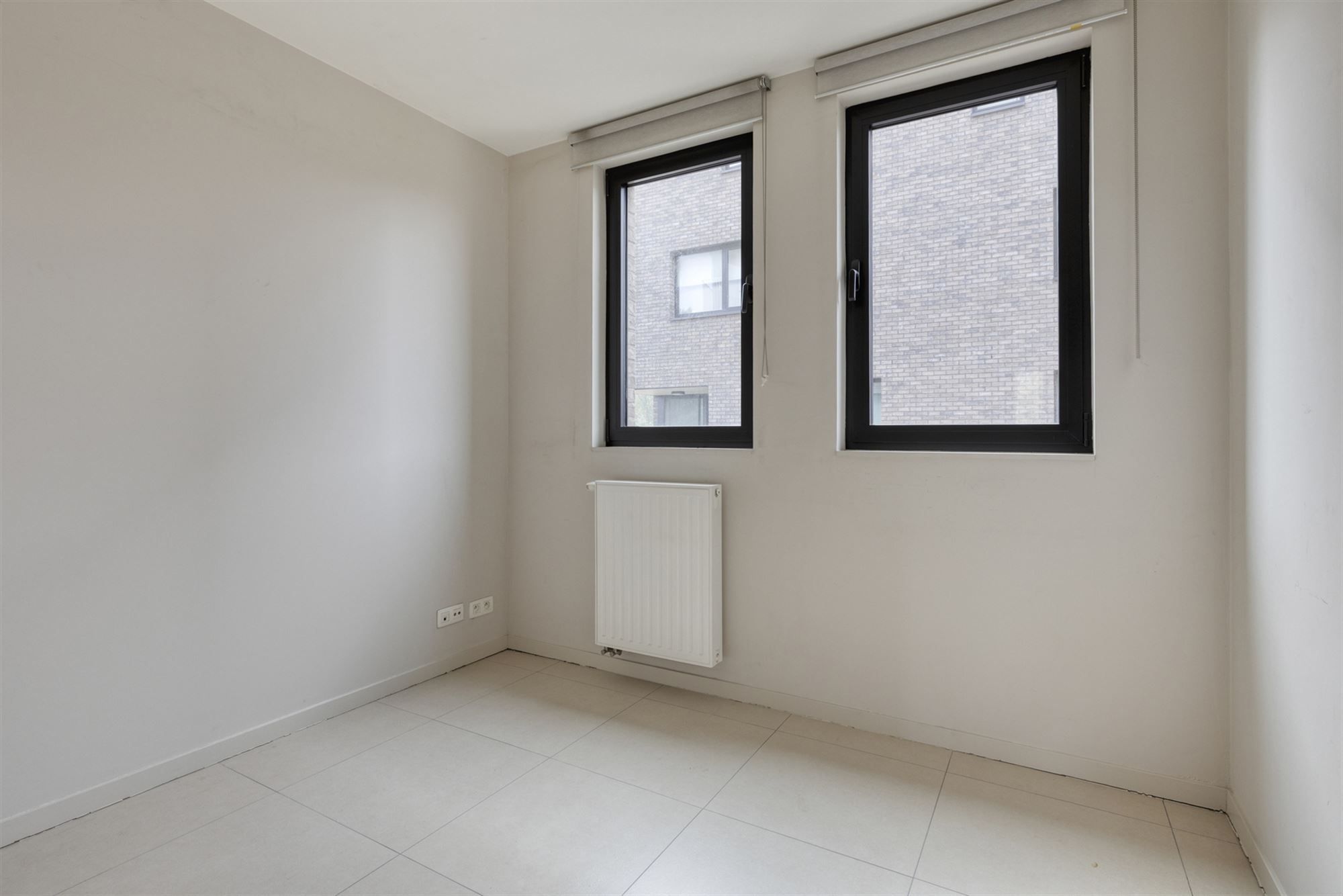 Instapklaar appartement met 2 terrassen foto 9