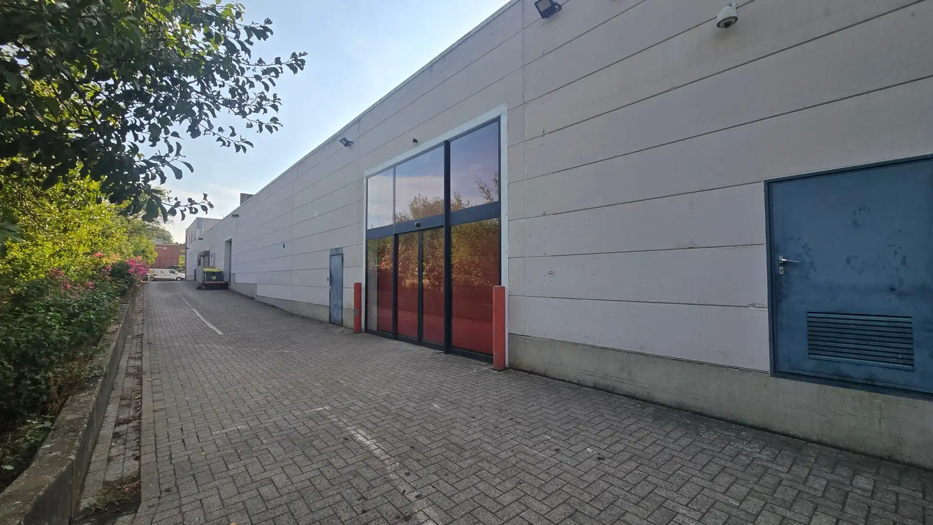 Bedrijfspand met showroom en magazijnen te huur Brusselsesteenweg, Herent foto 28