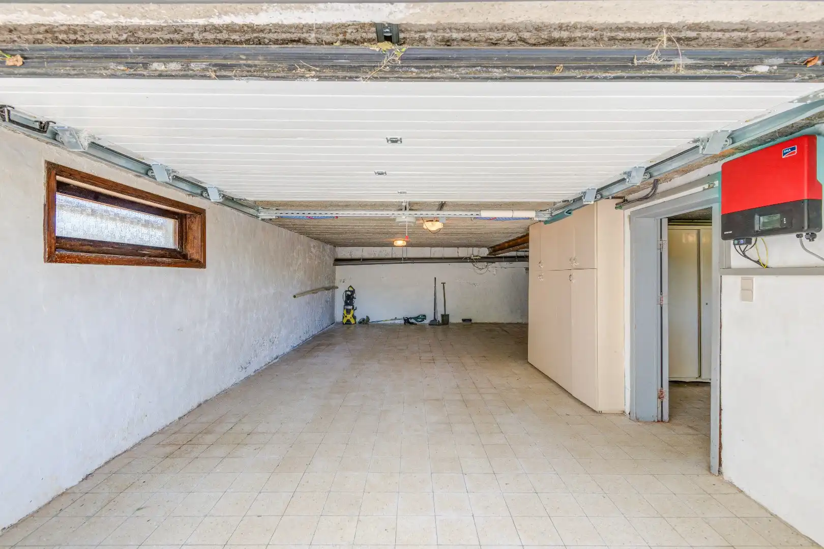 Ruime villa met 5 slaapkamers en grote tuin foto 22