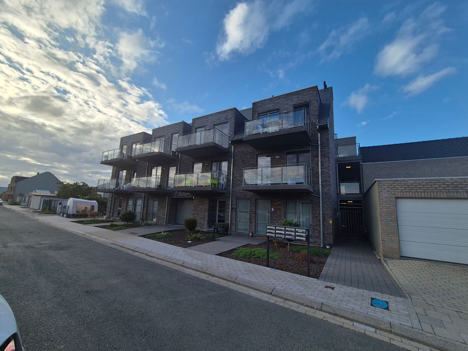 1-slaapkamerappartement op toplocatie in Meerbeke foto {{pictureIndex}}