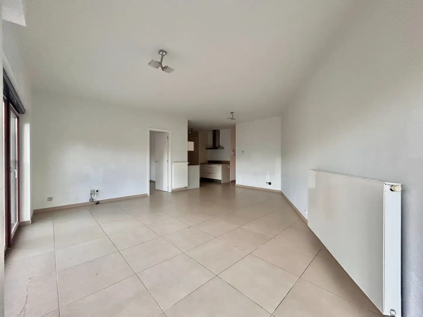 Lichtrijk appartement met 2 slpks + terras foto 5