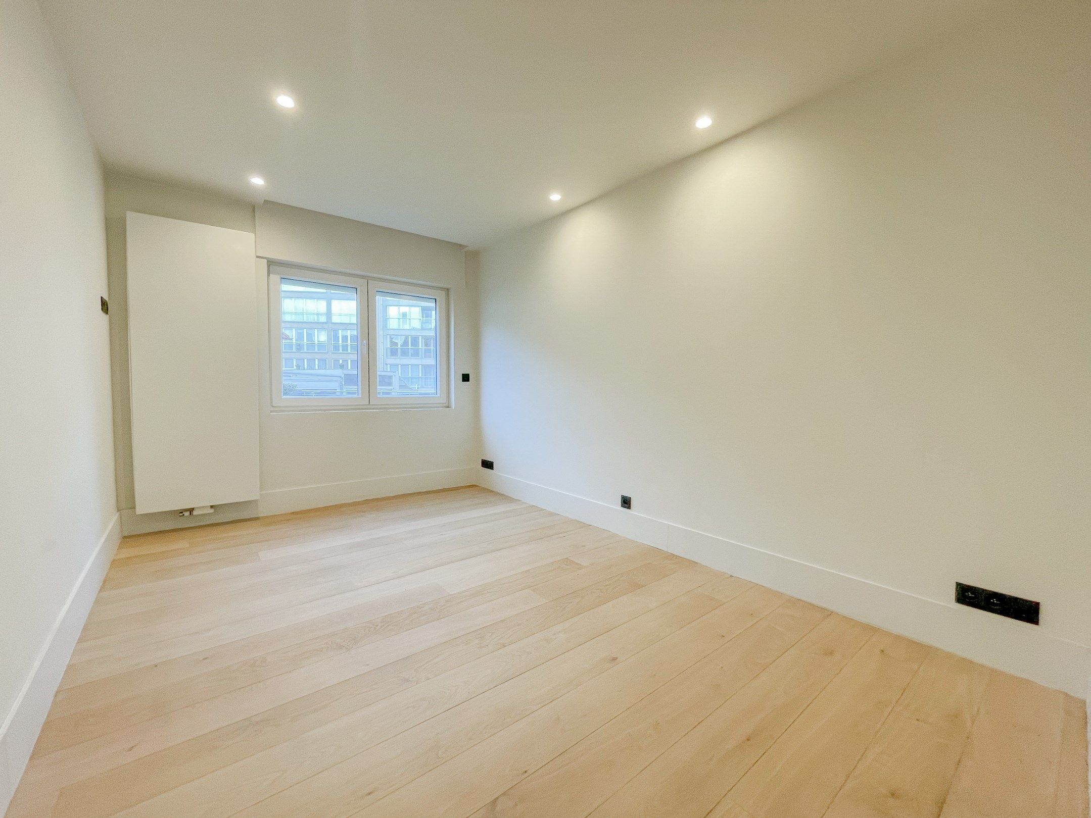 Hoekappartement met een open zicht op de Kustlaan gelegen in een standingvolle villaresidentie. foto 15