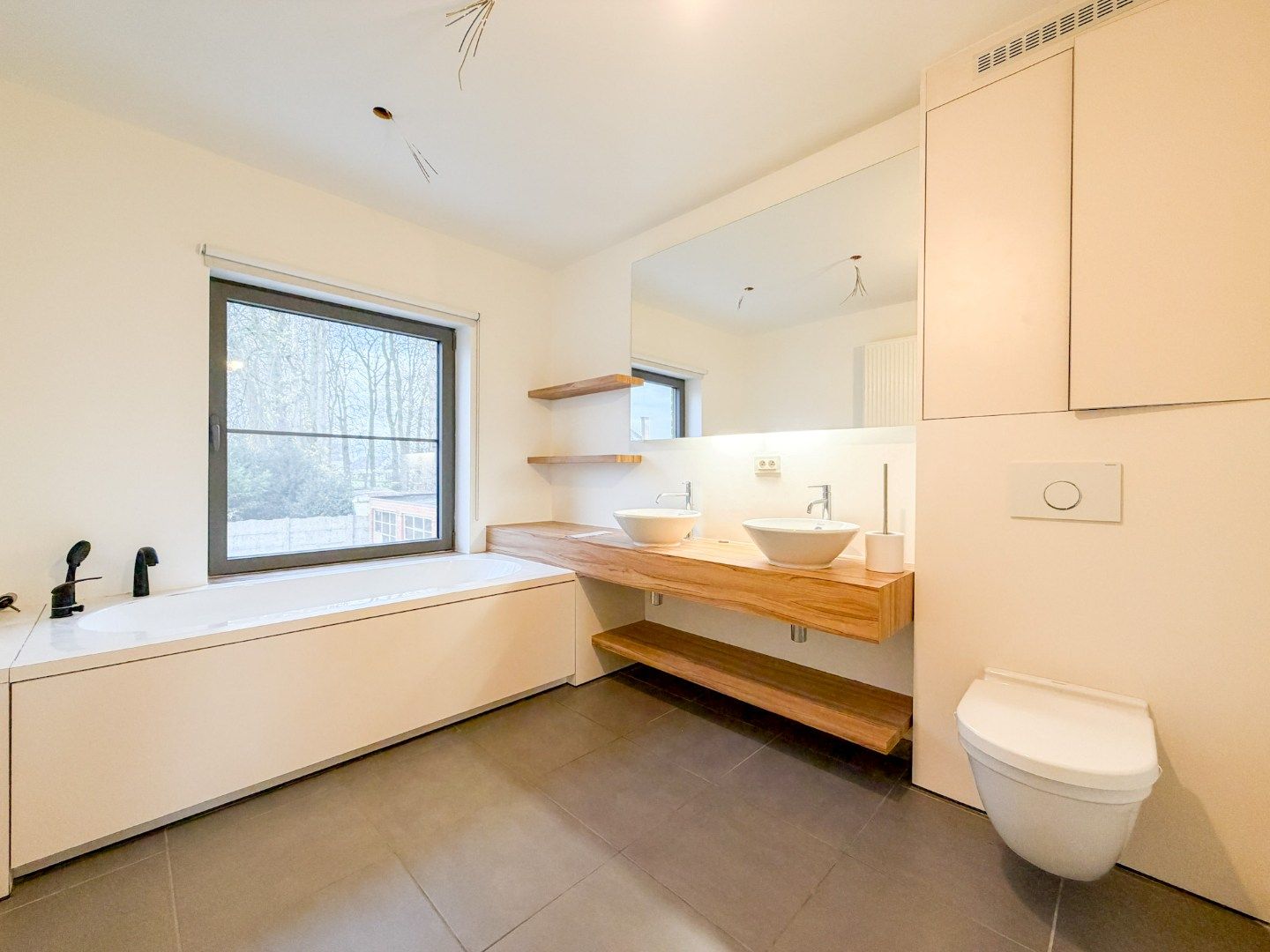 Ruime instapklare woning met tuin, 3 slpk, grote garage/berging (100 m²) te Handzame foto 17