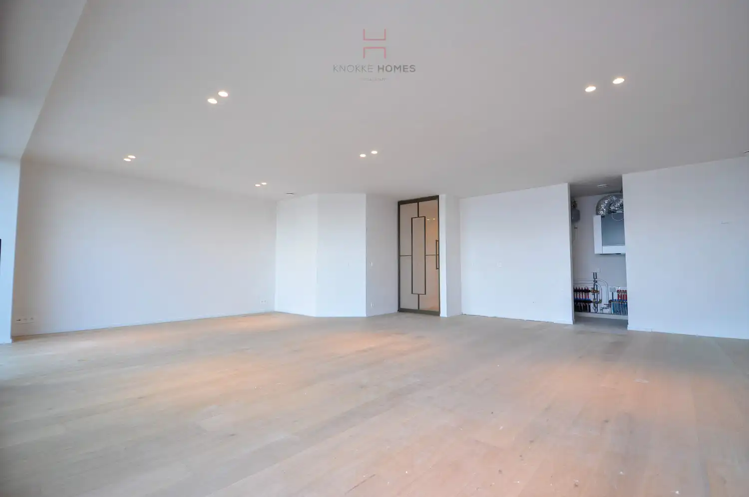 Uitzonderlijk nieuwbouw appartement bij de zeilclub RBSC in Duinbergen foto 4