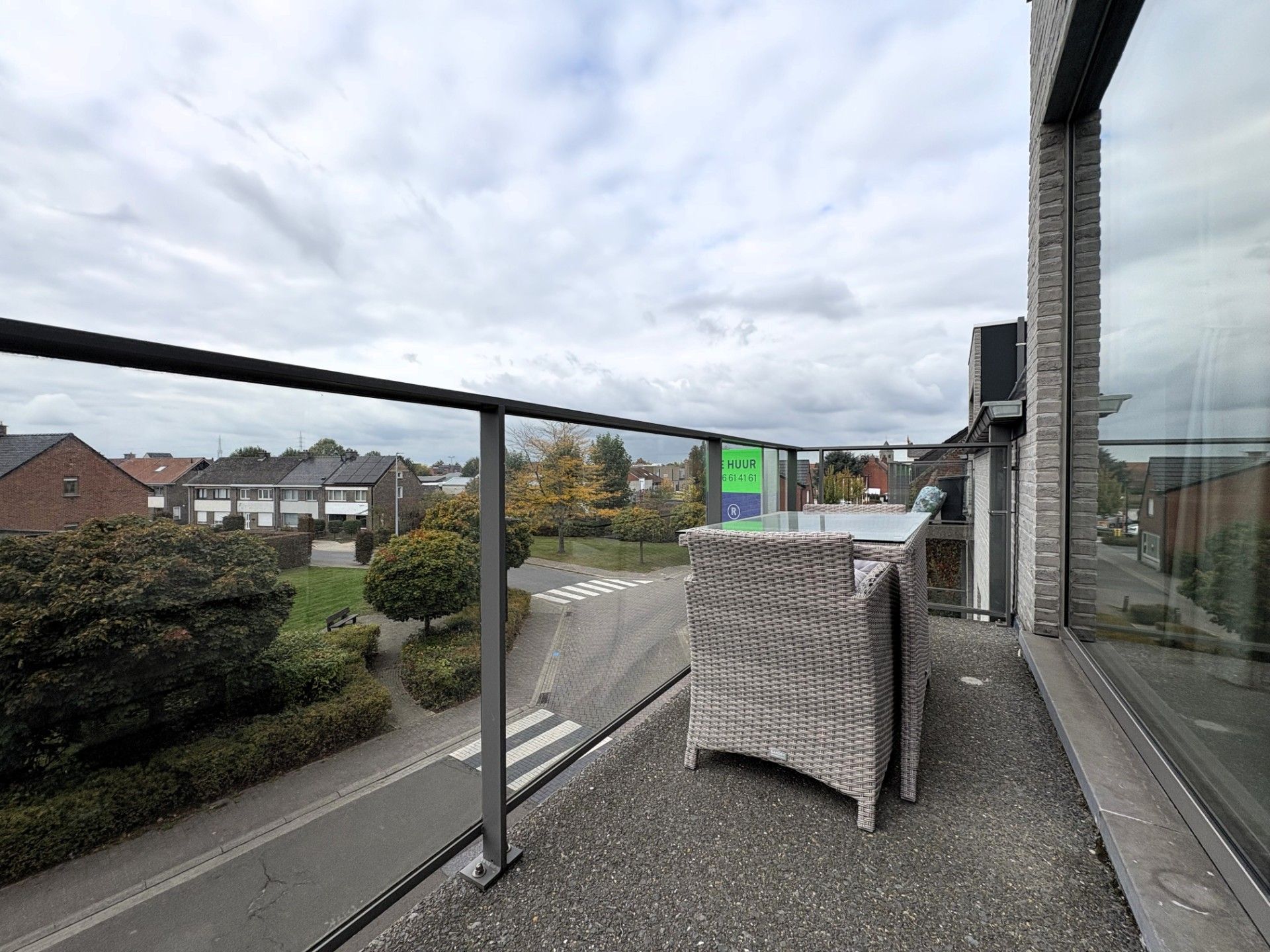 Schitterend onderhouden appartement met 2 slaapkamers foto 5