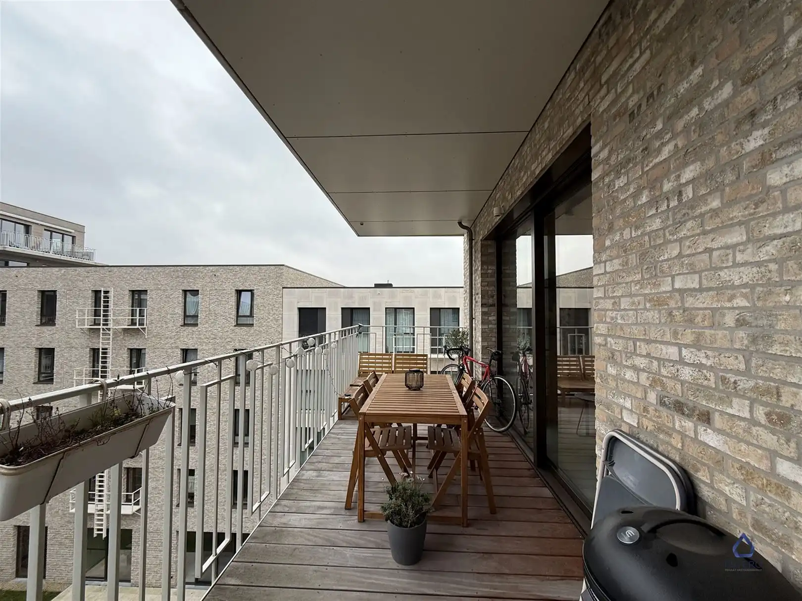 Nieuwbouwappartement met 2 slaapkamers op een topligging foto 9
