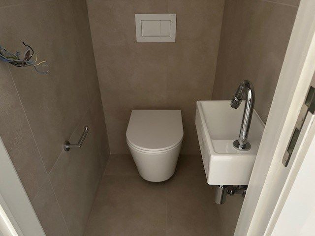 Volledig gerenoveerde, ongemeubelde studio op de 8e verdieping - Zeedijk Oostende foto 5