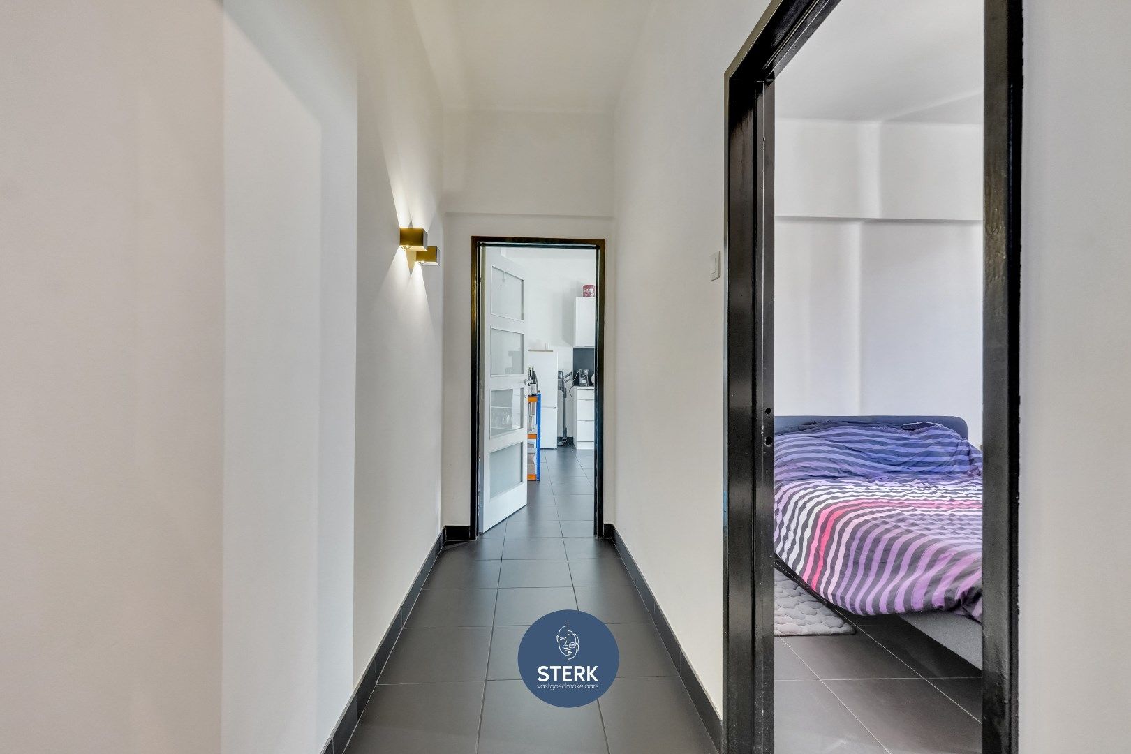 KANTOOR MET STUDIO EN APPARTEMENT OP EEN CENTRALE LOCATIE TE MAASMECHELEN ! foto 13