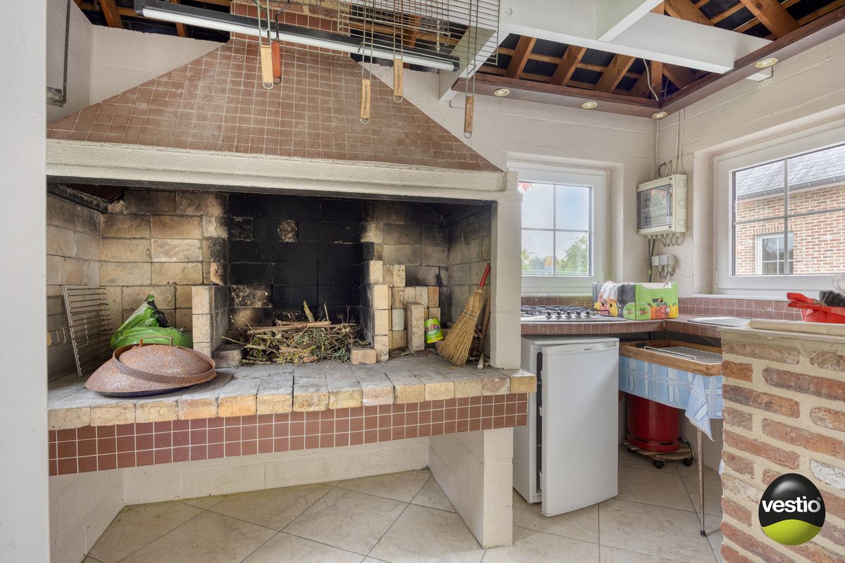 RUSTIG GELEGEN RUIME VILLA MET 5 SLK OP RIANT PERCEEL VAN 18A61CA IN STADSRAND TONGEREN. foto 46