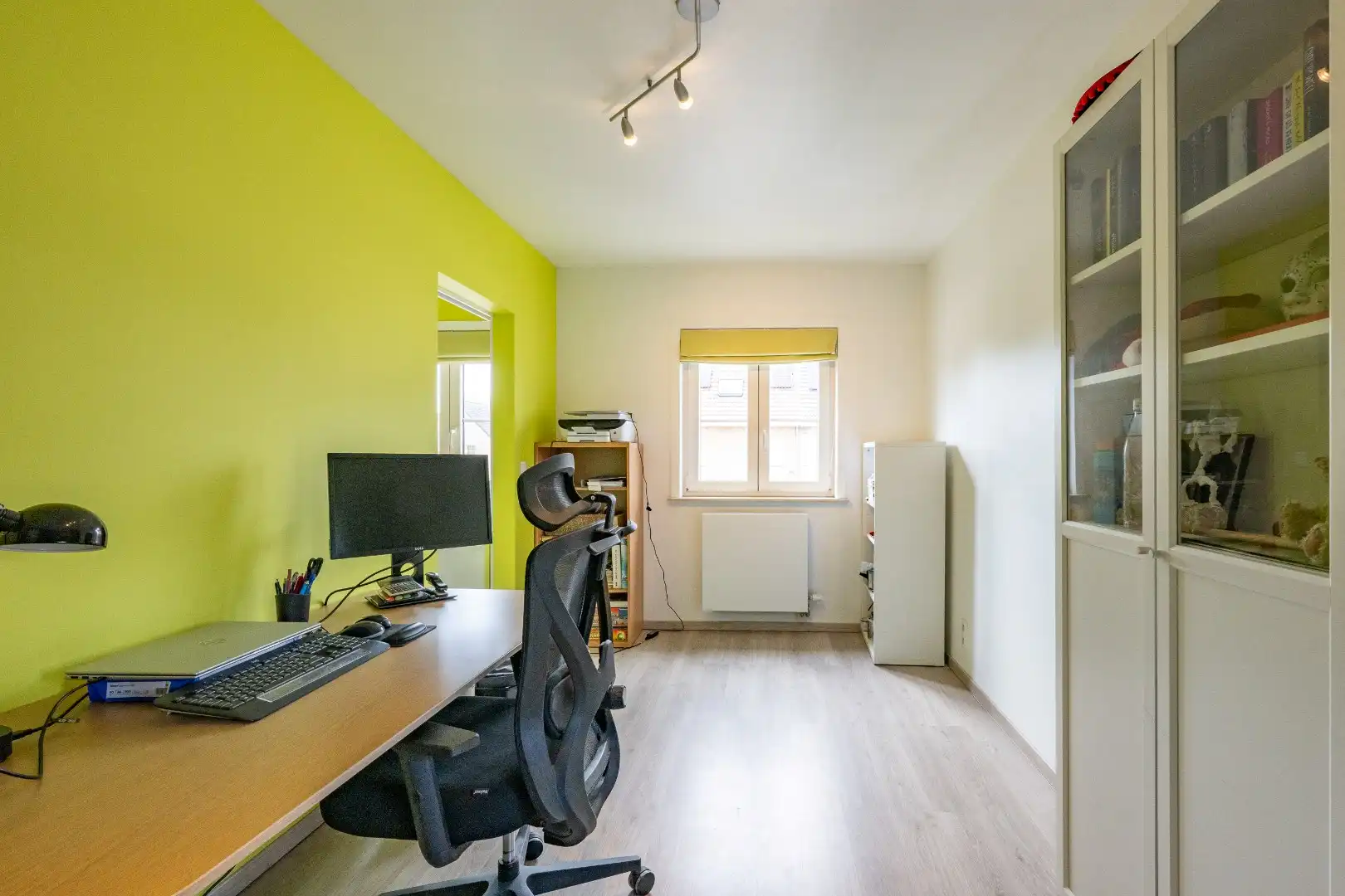 Moderne, energiezuinige woning met zwembad foto 15