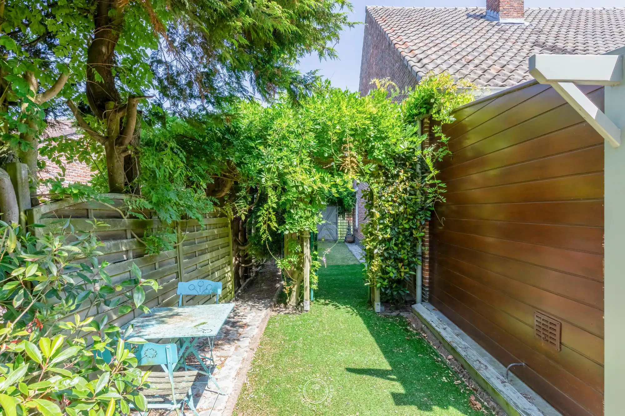 Stijlvol wonen met de allures van een bungalow op een geweldige locatie foto 22