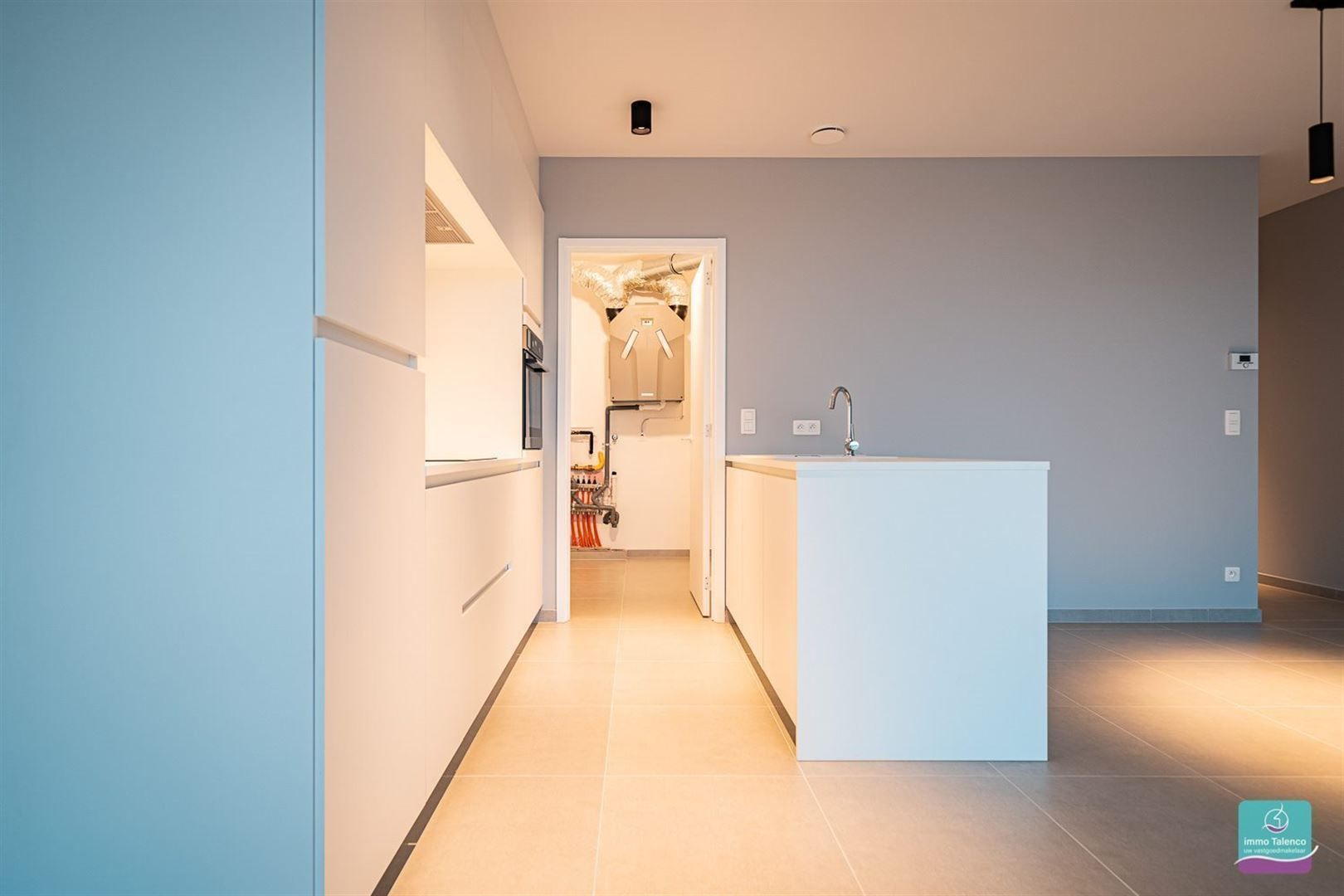 App 1 slpk met dressing/bureau, terras en autostaanplaats foto 13