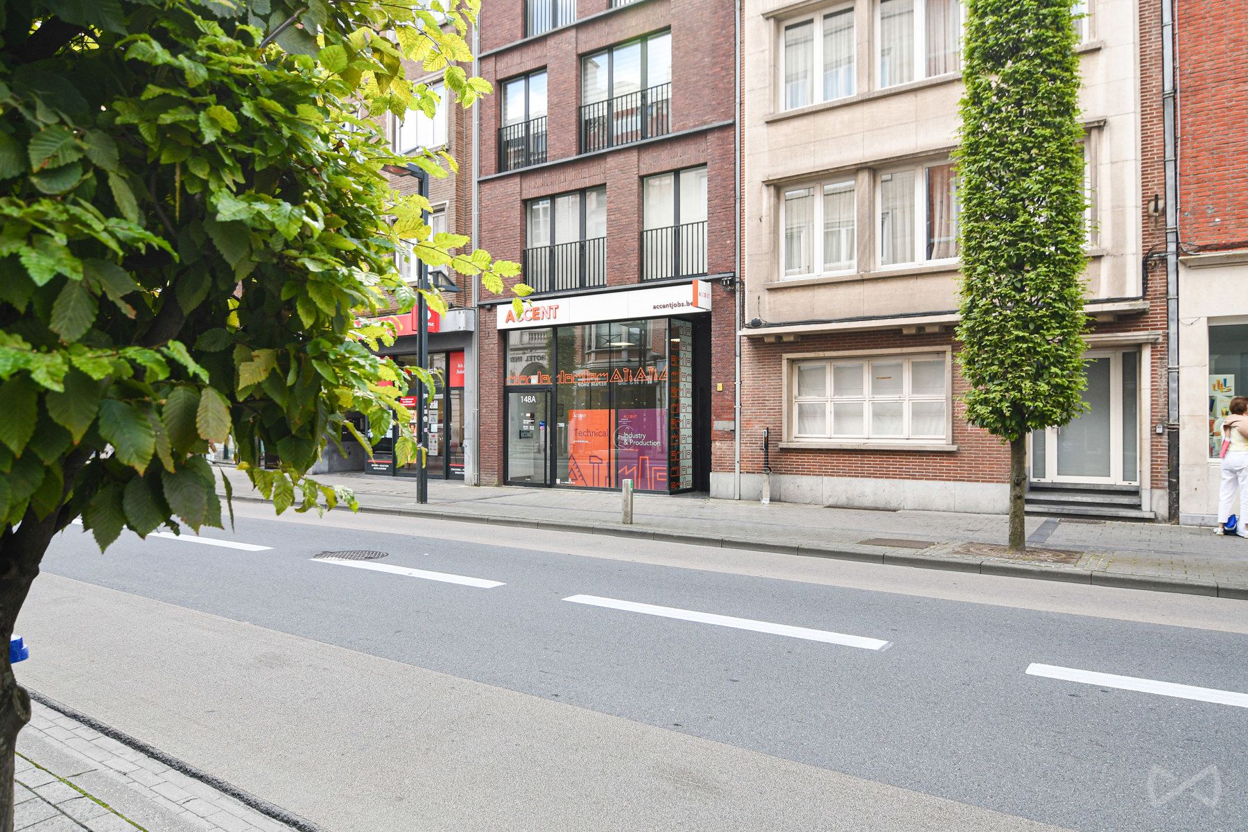 5,68% Netto kantoor AAA-locatie foto {{pictureIndex}}