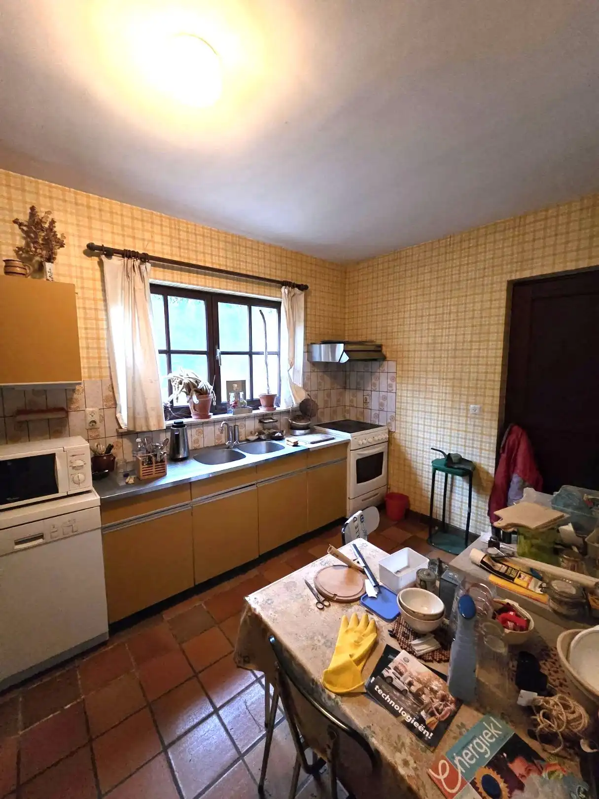 Bungalow...te renoveren... foto 6