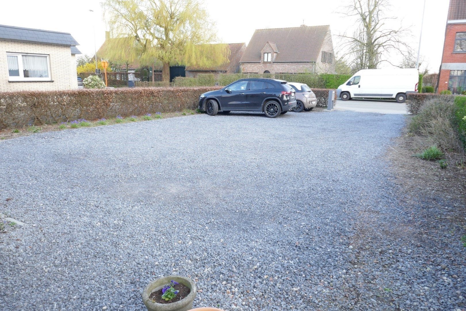 Verder te vernieuwen open bebouwing met mogelijkheid tot zes kamers, parking en tuin te Baliebrugge. foto 17