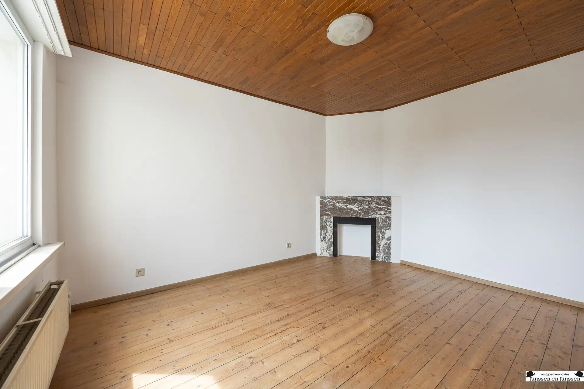 Te renoveren woning met 6à8 slaapkamers, garage en tuin! foto 19
